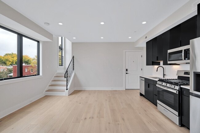 Foto del edificio - 1026 18th St NE