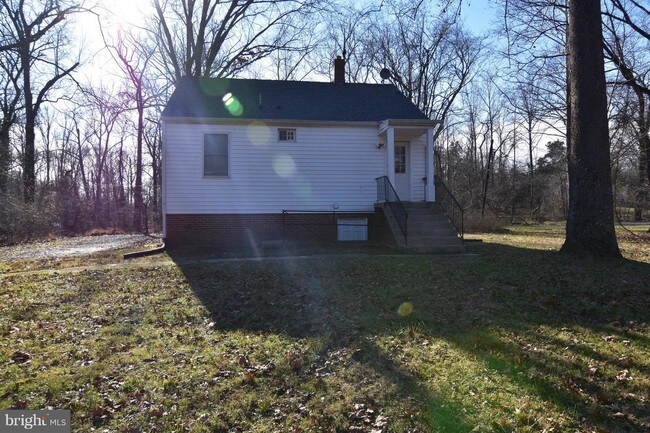 Building Photo - 4304 Canterbury Way