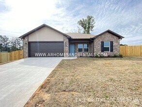 Building Photo - 701 Timberline Rd