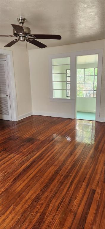 Foto del edificio - 750 7th Ave N