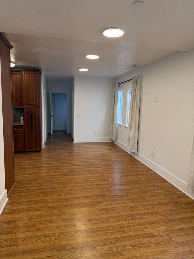 Foto del edificio - 603 8th St