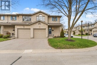 Building Photo - 155 Killarney Rd