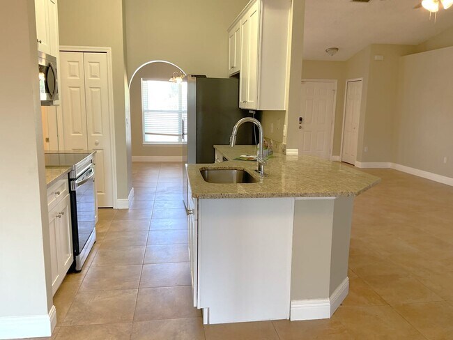 Foto del edificio - 2365 Shady Oak Rd