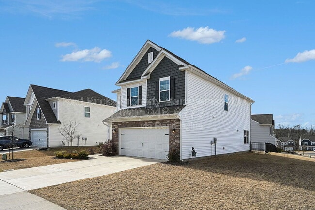 Foto del edificio - 435 Kennerly Center Dr