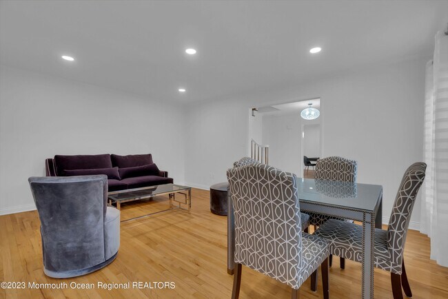 Foto del edificio - 65 Fulton Ave