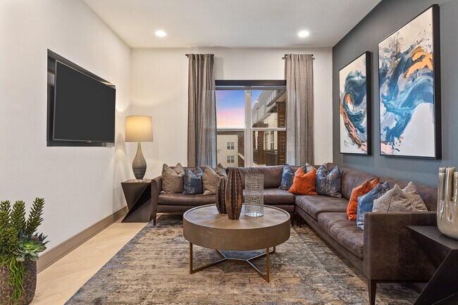 1HAB, 1BA - 840 ft² - Sala de estar - West Love