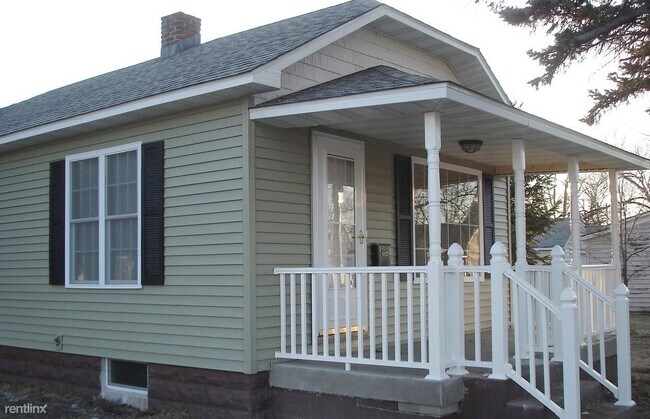 Building Photo - 2 br, 1 bath House - 1550 Baker Street