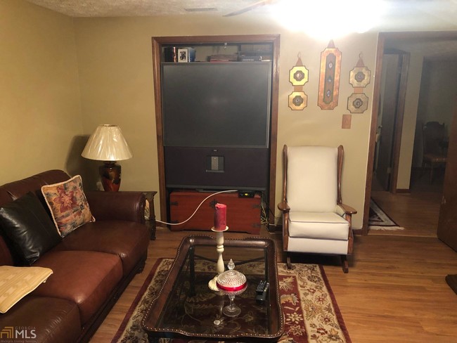 Foto del edificio - 2262 Marion Ln
