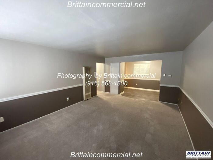 Foto principal - 1422 Sutterville Rd