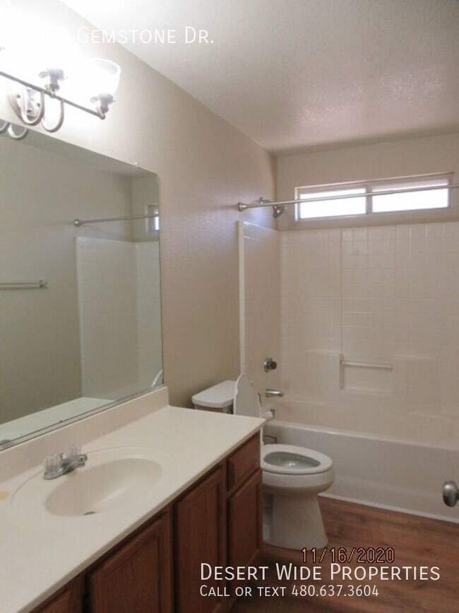 Building Photo - 4967 Gemstone Dr