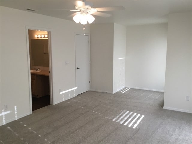 Building Photo - 6619 S Covewood Way