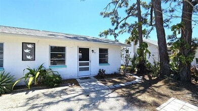 Building Photo - 65 N Maple St
