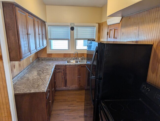 Foto del edificio - 110 Bell Ave