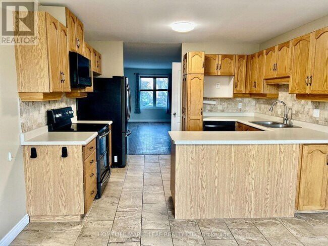 Photo du bâtiment - 14 Old Orchard Glen