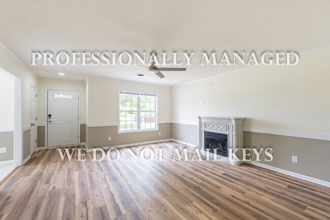 Building Photo - 621 Daffodil Way