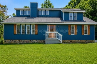 Building Photo - 6114 Sasha Ln