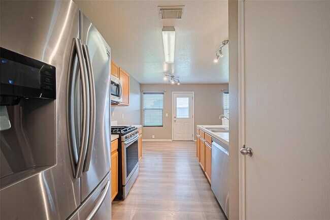 Foto del edificio - 2307 Emory Knoll Dr