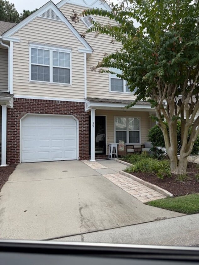 Foto principal - 59 Portrait Ln