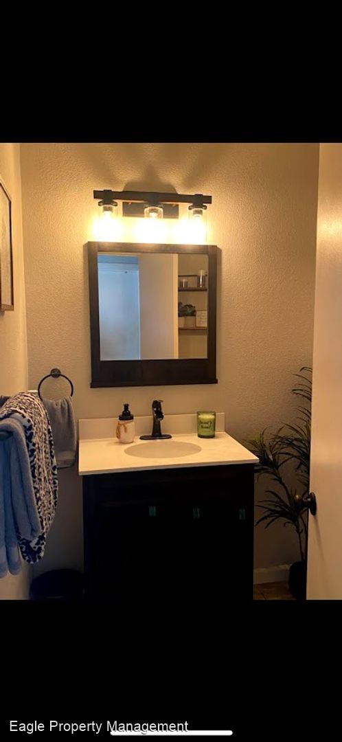 Foto del edificio - 3 br, 2 bath House - 2751 Eagle Rock Circle