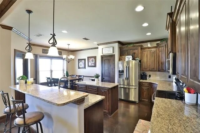 Building Photo - 7226 McLeod Dr