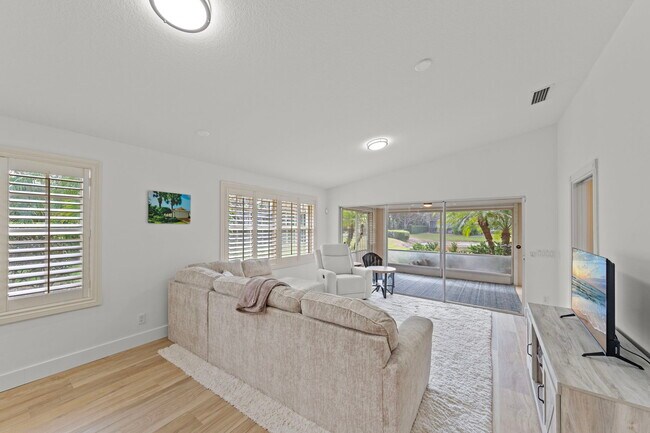 Building Photo - 4748 San Carlo Ct