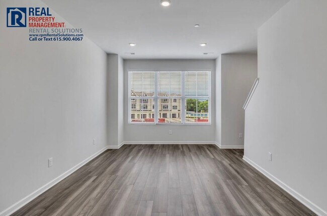 Foto del edificio - 1005 Taylor Cir