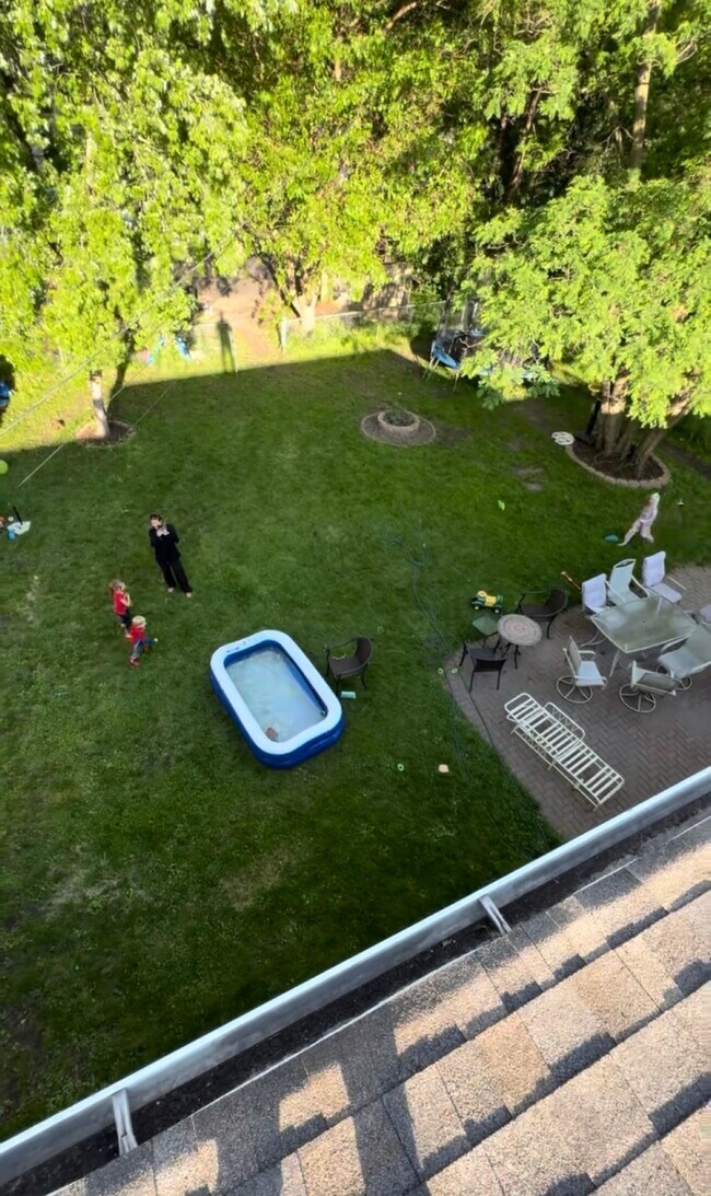 Foto del edificio - 1544 3rd Ave