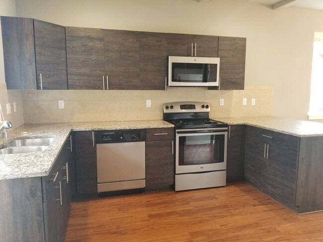 Foto del edificio - 517 Oso Berry St NW