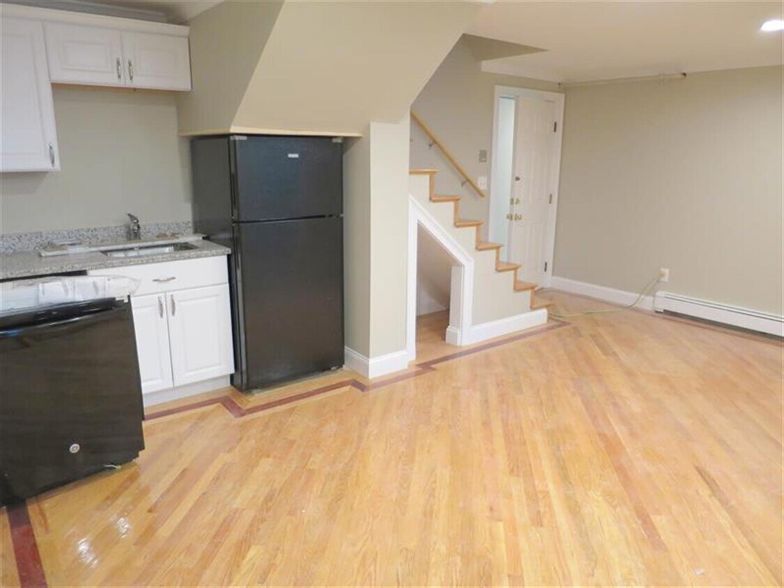 Foto principal - 89 Sciarappa St