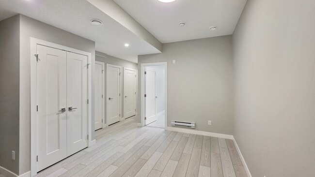 Building Photo - 10005 Huxbury Dr NE