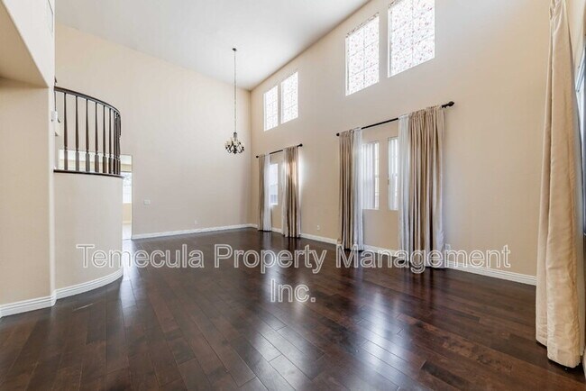 Foto del edificio - 29943 Tierra Shores Ln