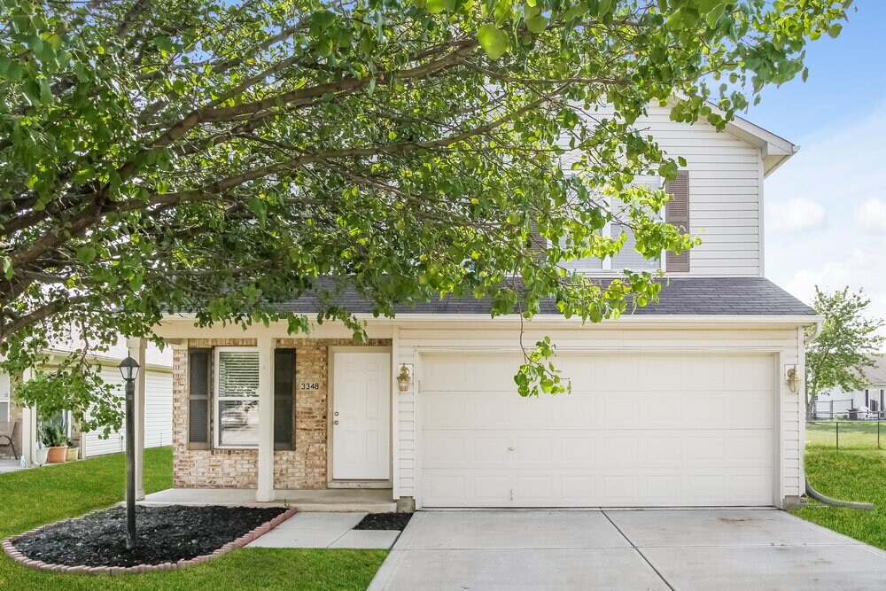 Foto principal - 3348 Blue Ash Ln