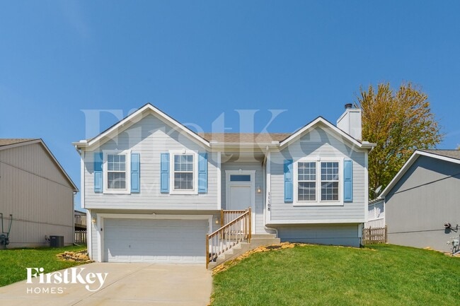 Building Photo - 11108 N Lewis Ave