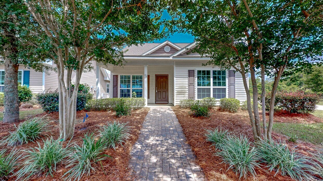 Foto principal - Hammock Bay 4 bedroom 3 bath home - corner...