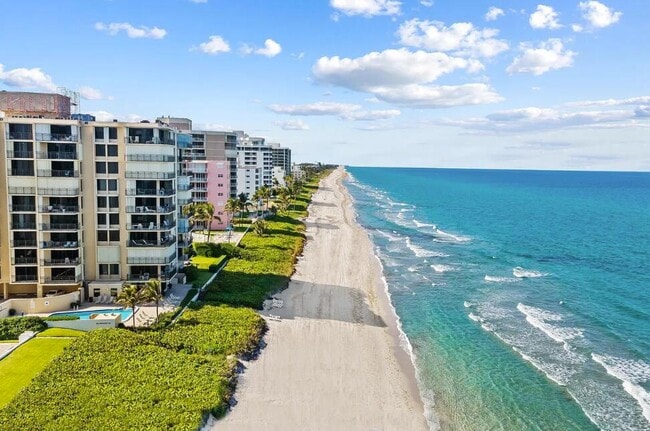 Building Photo - 3009 S Ocean Blvd