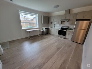 Building Photo - 16658 19 Av