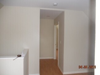 Building Photo - 3431 N Holton St