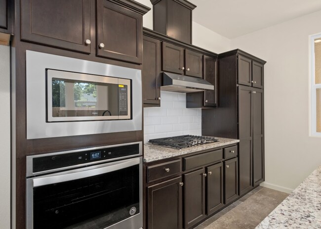 Foto del edificio - $2,195 Belmont & Armstrong, Gated Community - N Cattail Ct, Fresno / Solar!