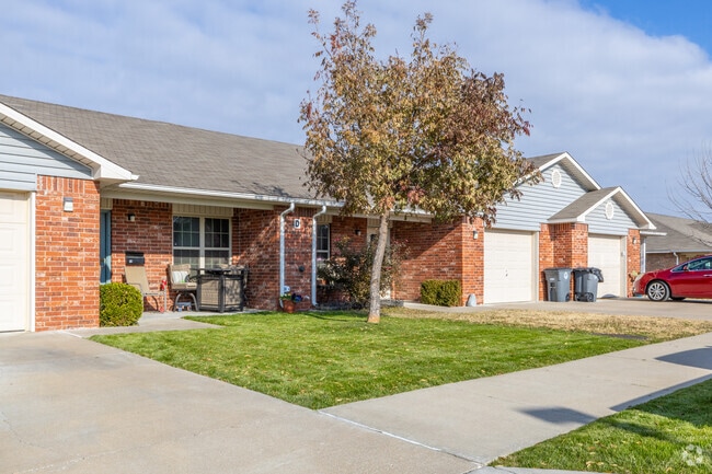 Building Photo - Cherokee Meadows