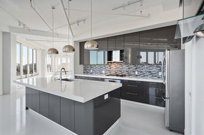 Foto del edificio - 333 Nelson St SW