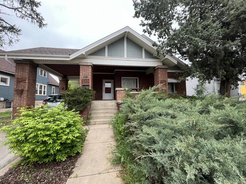 2011 8th Ave, Greeley, CO 80631 Condo for Rent in Greeley, CO