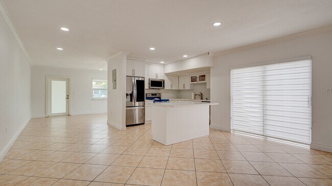 Foto del edificio - 2953 SW 23rd St