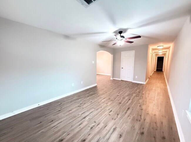 Foto del edificio - 808 E 32nd St