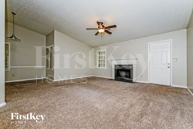 Building Photo - 1411 Windy Hill Ct SE