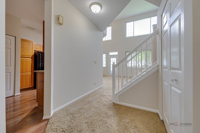 Foto del edificio - 45 S Oakhurst Dr