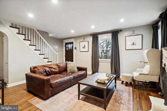 Building Photo - 525 Weadley Rd