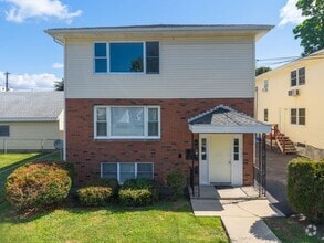 Building Photo - 55 Miller Ave