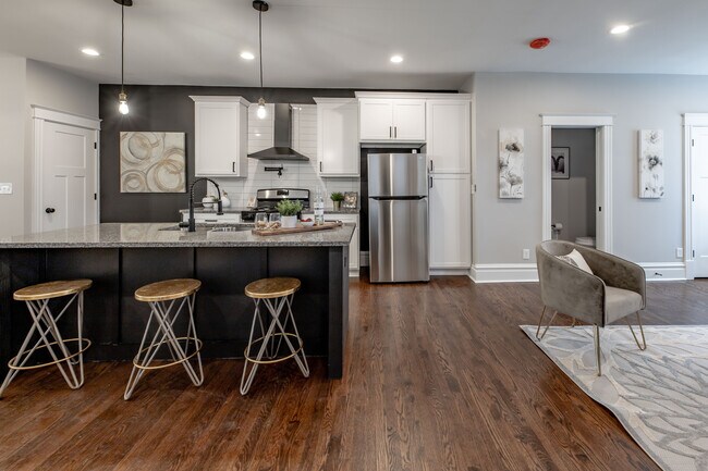 Building Photo - 4061 Shaw