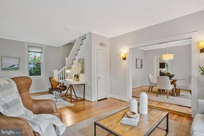 Foto del edificio - 4816 Osage St