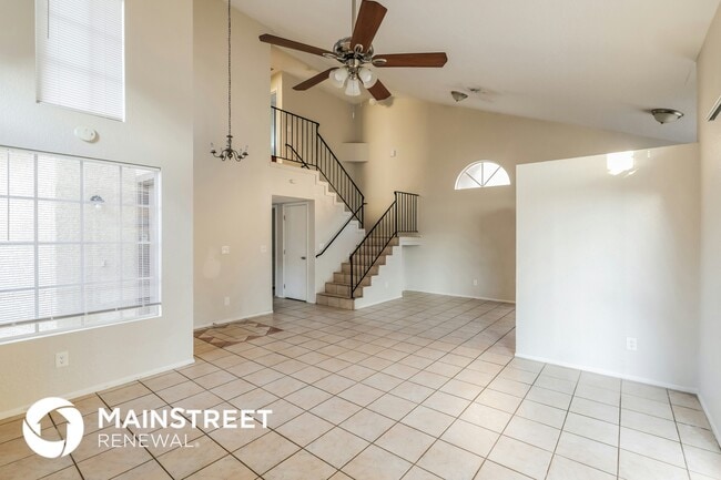 Building Photo - 3069 W Camino Fresco